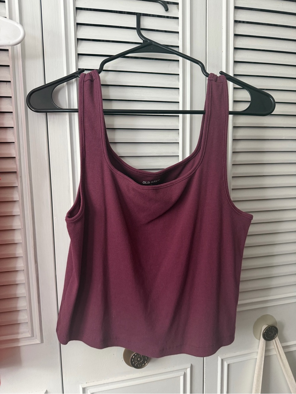 Old Navy XL tank tops. Very flattering!